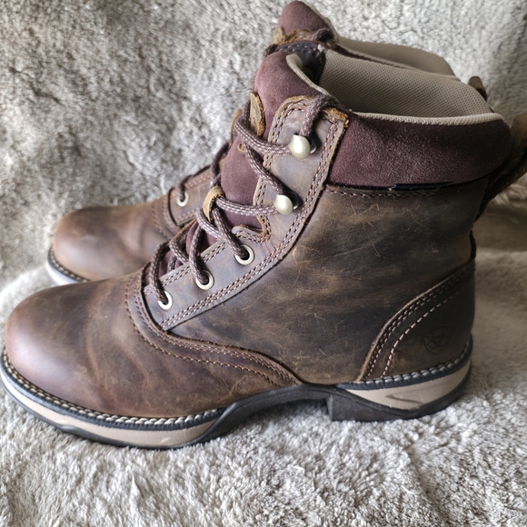 Ariat Brown Lace Up Boots for Women - Picture 5 of 8